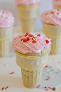 Valentine Ice Cream Cone Cupcakes